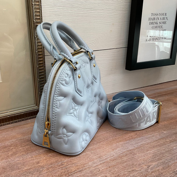 Louis Vuitton BubbleGram Alma BB - Periwinkle Blue - Picture 2 of 7